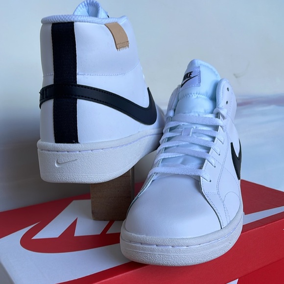 Nike Men’s Court Royale 2 Mid
White/White Onyx/Black
Shoes Sneakers 
CQ9179-100 - Picture 10 of 16